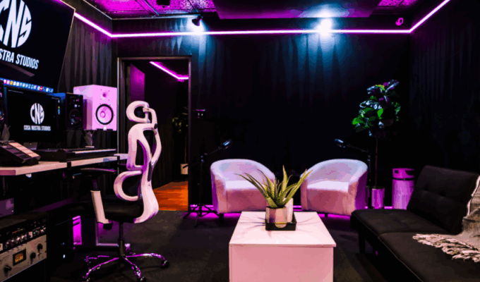 Health Podcast Monetization: How Top Shows Generate Six Figures Per Episode